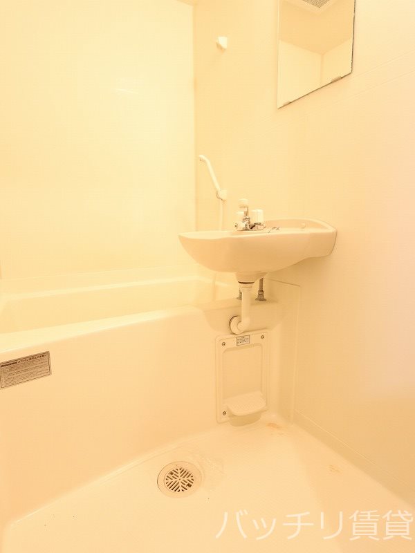 バス・シャワールーム　別号室イメージの為、現状を優先致します