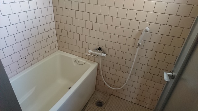 バス・シャワールーム　お風呂