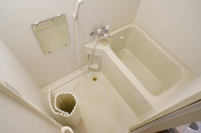 バス・シャワールーム　浴室