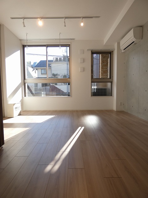 居室・リビング　居室