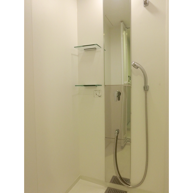 バス・シャワールーム　シャワールーム