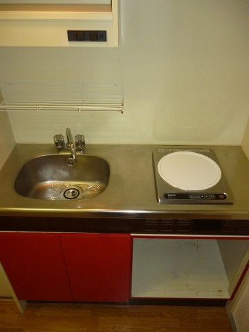 キッチン　(同マンション別部屋)