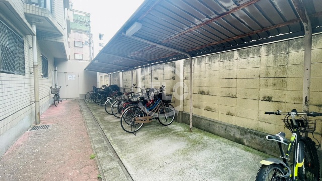 その他共有部分　日宝ロイヤルハイツ桑津　駐輪場