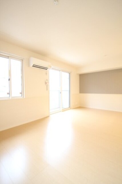 居室・リビング　１０１　リビング