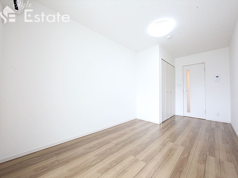 居室・リビング　内装