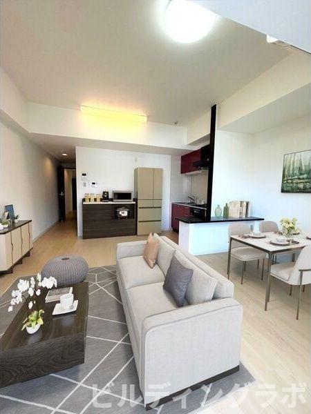 居室・リビング　モデルルームの為、家具小物等はつきません。