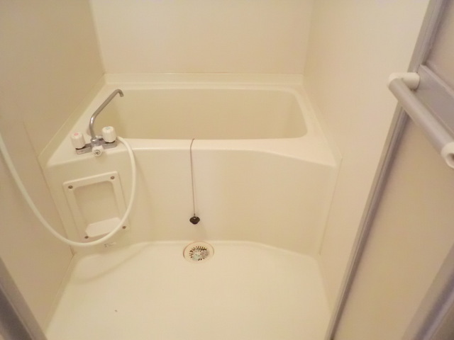 バス・シャワールーム　浴室