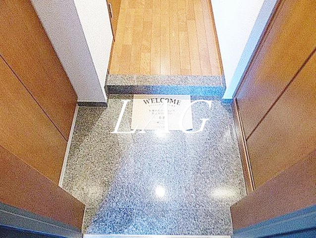 玄関　玄関です。