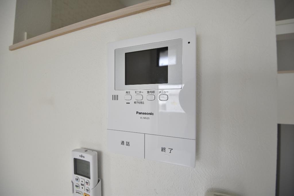 セキュリティ　カメラ付インターホン