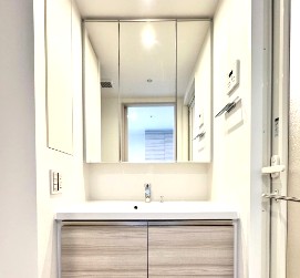 洗面設備　☆嬉しい独立洗面台☆