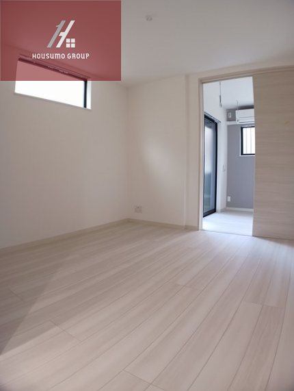 居室・リビング　居間です