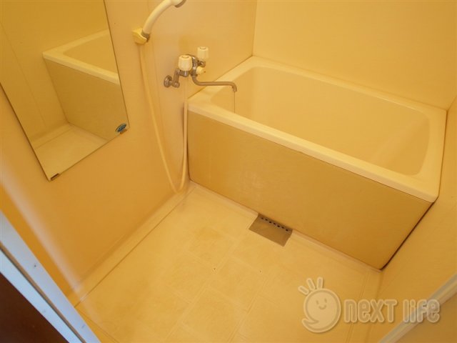 バス・シャワールーム　アプリコットハウス