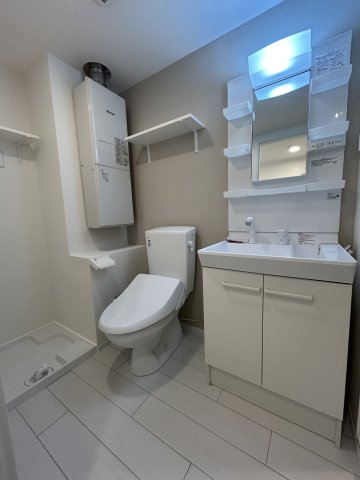 洗面設備　忙しい朝には欠かせない洗面所です