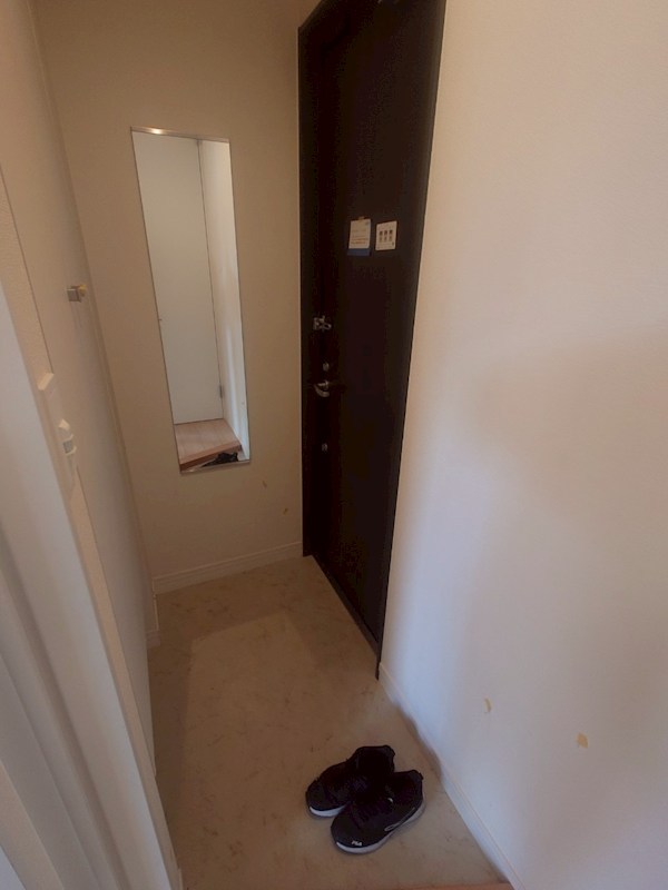 玄関　※別室参照