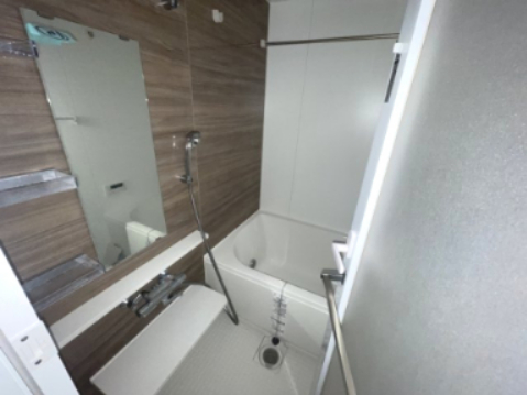 バス・シャワールーム　清潔な浴室！