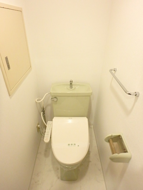 トイレ　図面と現状に相違がある場合には現状を優先