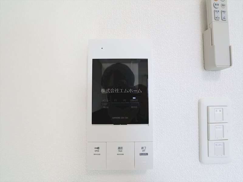 セキュリティ　TVモニター付インターホン完備