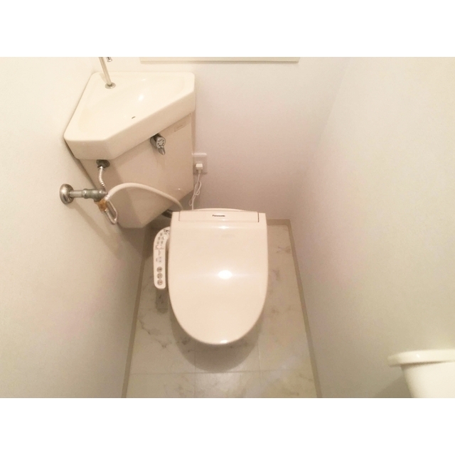 トイレ　トイレもきれいです