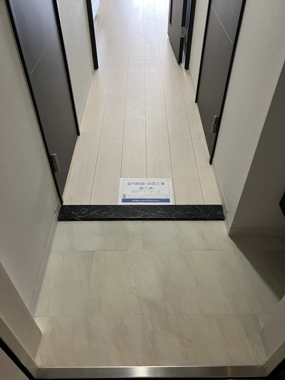 玄関　エルヴィータ駅南