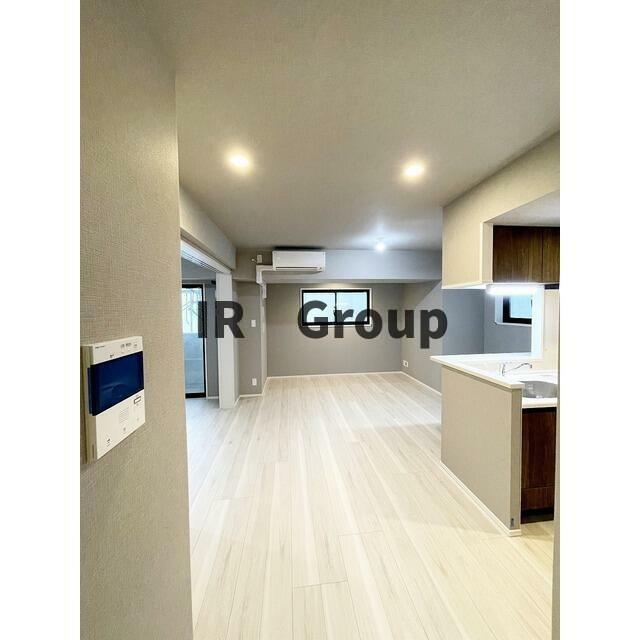 居室・リビング　モニター付インターホン完備