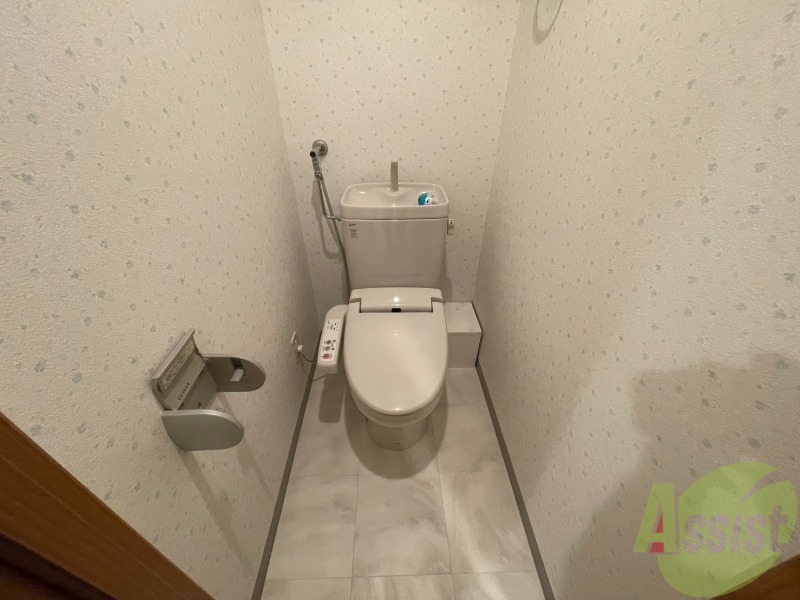 トイレ　トイレです。ウォシュレット付を探している方、おすすめです。