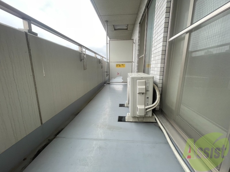 バルコニー　バルコニーです。洗濯物を干したり一息ついたりできますね！