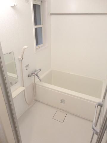 バス・シャワールーム　★大きなバスルーム★