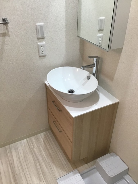 洗面設備　同仕様