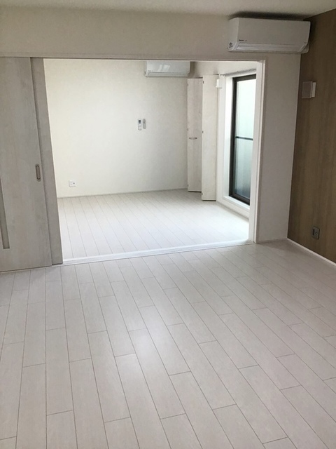 居室・リビング　同仕様