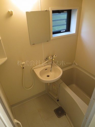 バス・シャワールーム　※別号室参考写真