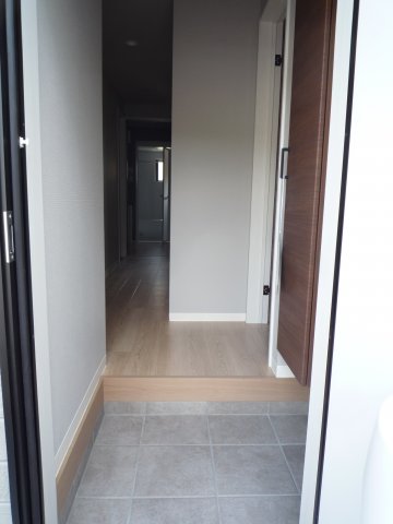 玄関　シンプルで使いやすい玄関です