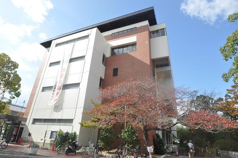 図書館　須磨区民センター（図書館）まで7200m