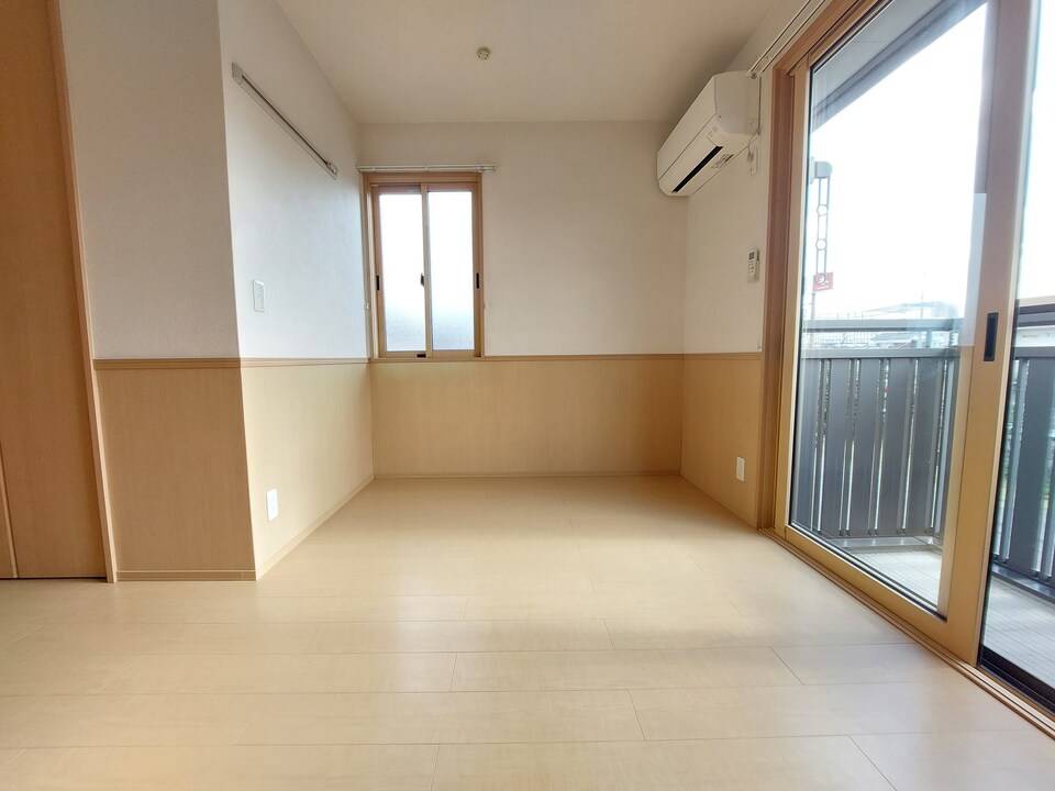 居室・リビング　リビング