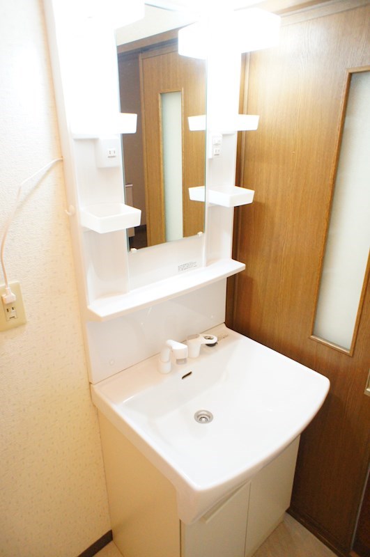 洗面設備　忙しい朝に嬉しいシャンプードレッサー