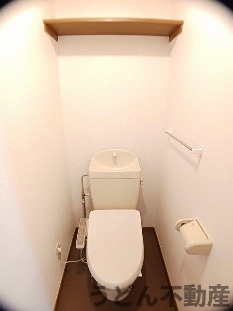 トイレ　うどん県のお部屋探しはうどん不動産へ うどんちゃんとLINE