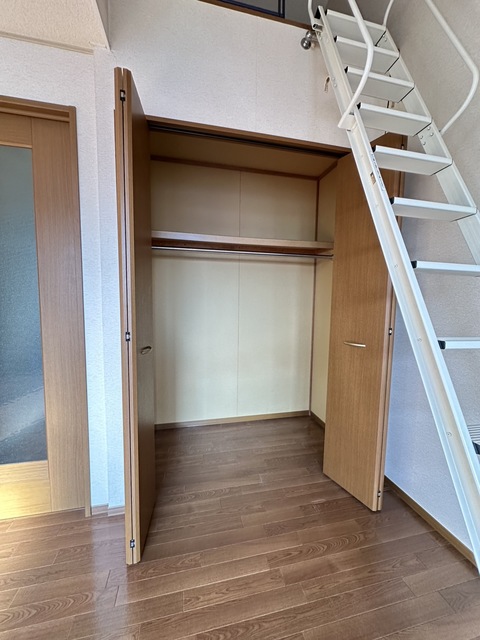 収納　２階の参考写真です。ロフトございません