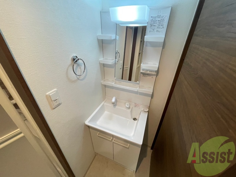 洗面設備　シャンプードレッサーで身支度もラクラクです！