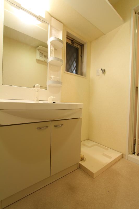 洗面設備　同タイプ・参考写真