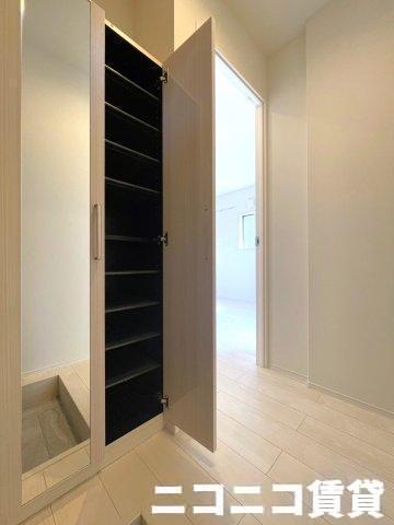 玄関　※モデルルーム