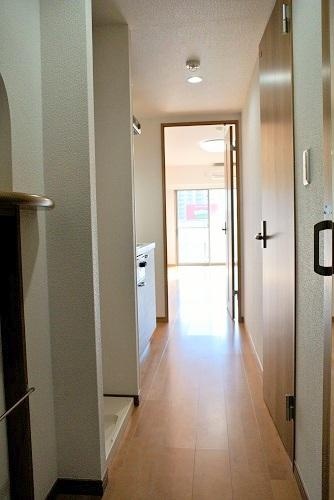 玄関　他部屋参照