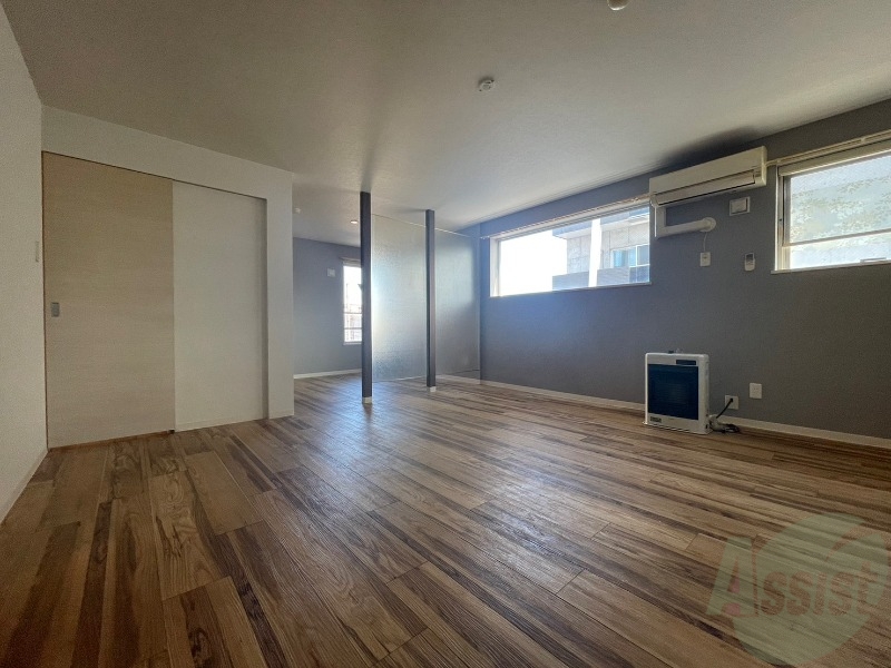 居室・リビング　広くてキレイなＬＤＫが広がっていて、充実した生活が送れそう。