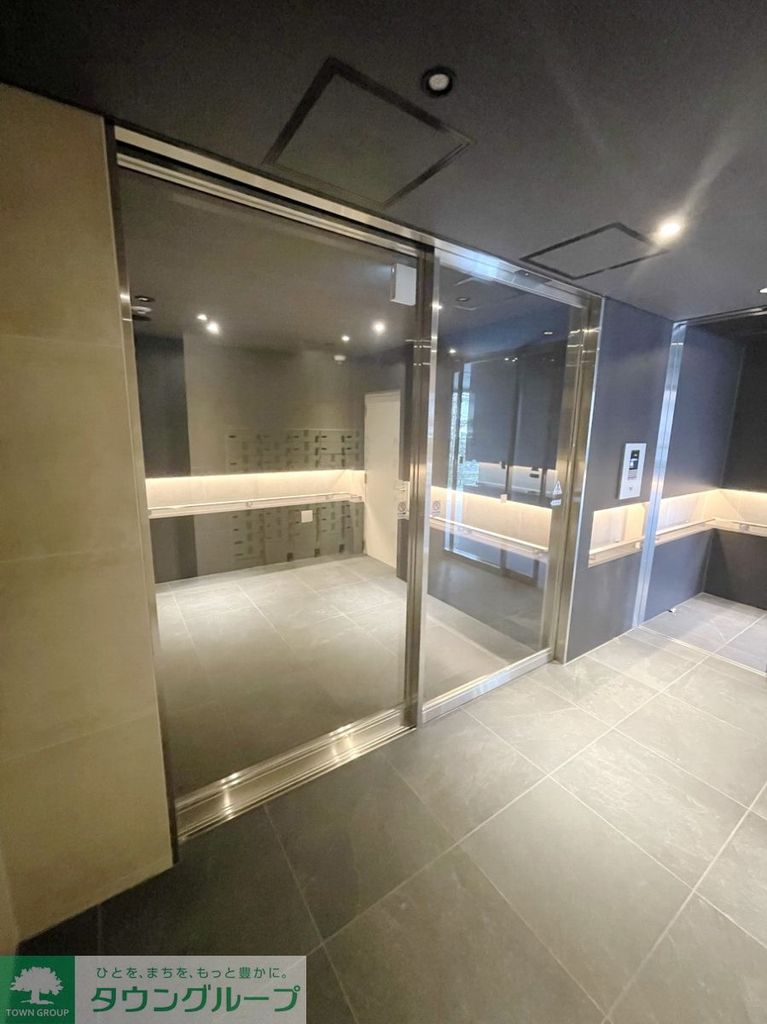 エントランス　共有部分