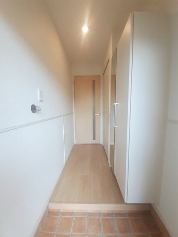 玄関　明るい玄関です