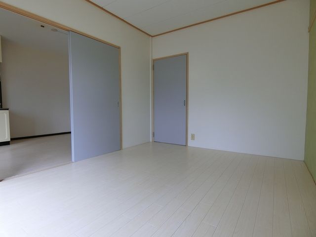 居室・リビング　★お部屋探しは株式会社タウンハウジング東京まで★