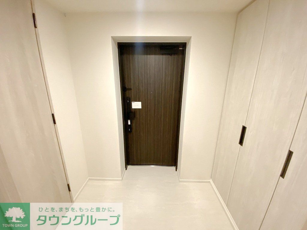 玄関　お問合せは(株)タウンハウジングレジデンス事業部【03-…