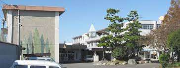 中学校　静岡市立清水第八中学校（中学校）まで1161m