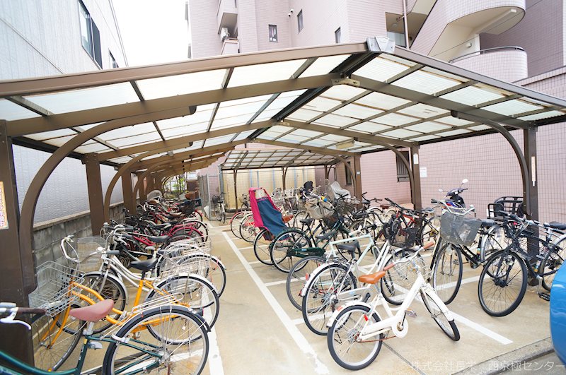 駐車場　屋根付き駐輪場★