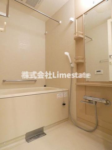 バス・シャワールーム　別部屋参考写真