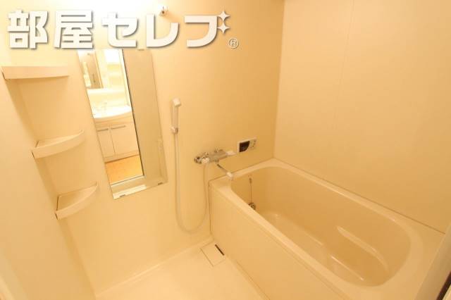 バス・シャワールーム　追いだき機能付きバスルーム