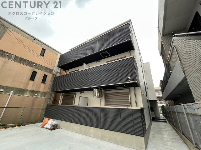 建物外観　防犯カメラ付きセキュリティ安心です！